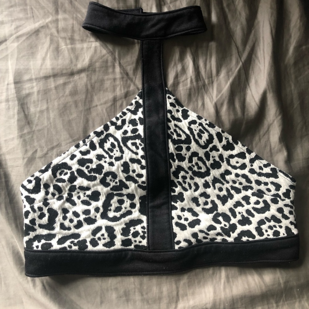 Nasty Gal Black & White Leopard top (M)